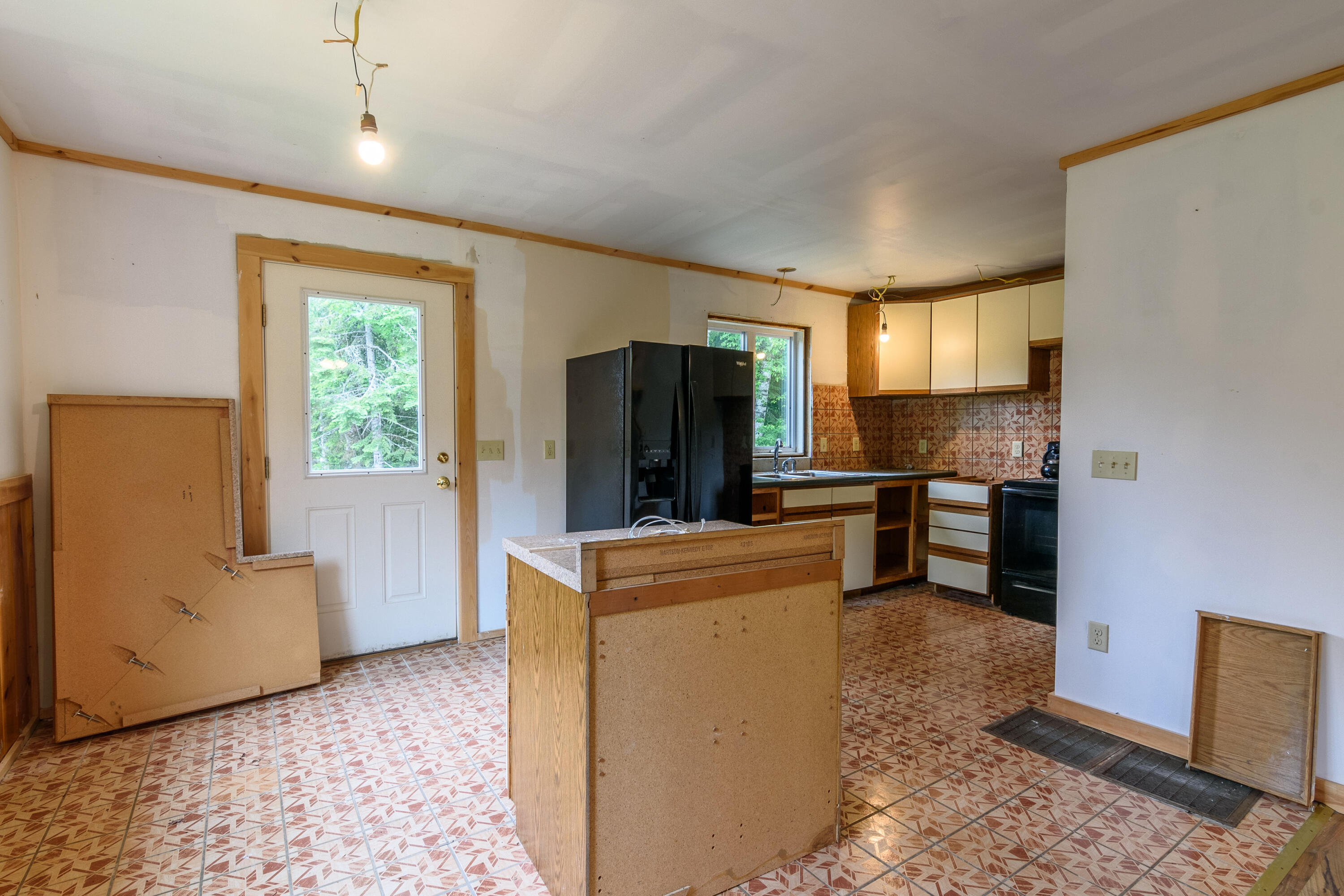 456 B Kennebago Road Rangeley, ME 04970 - Photo 7 of 23 Kitchen