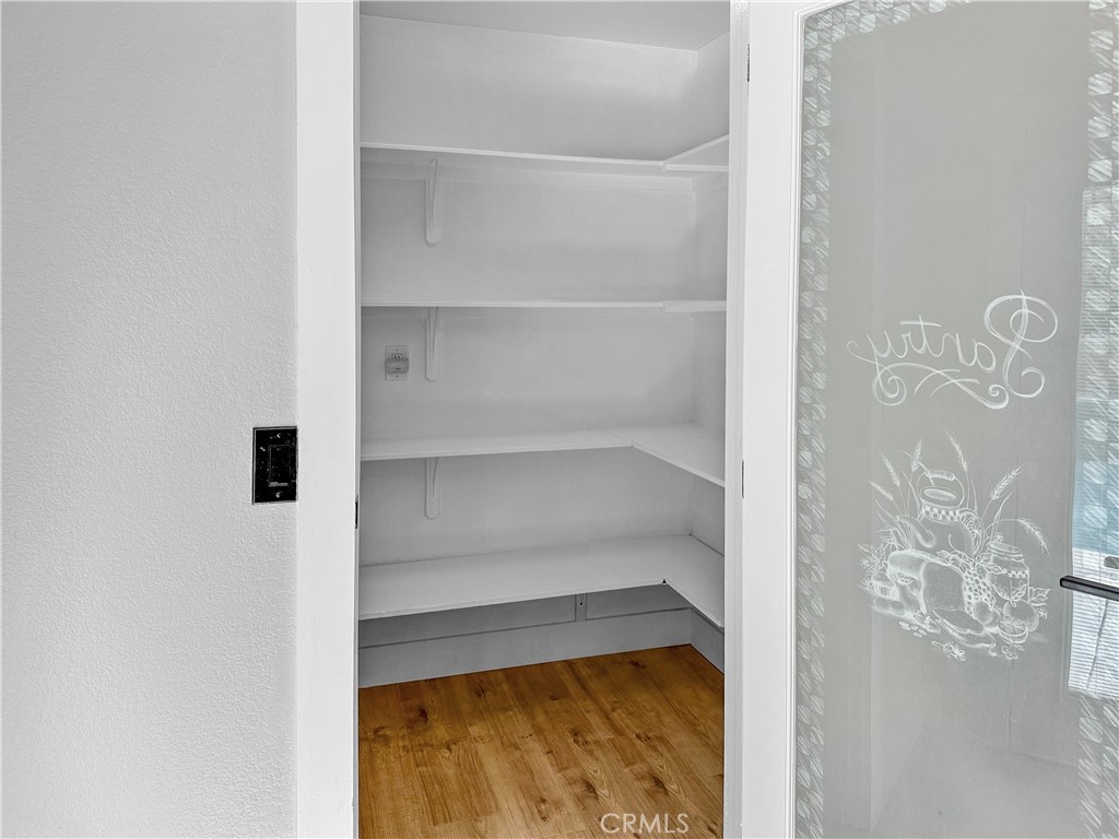 16955 Lake Knoll Parkway Riverside, CA 92503 - Photo 21 of 42 a view of a room with shelf