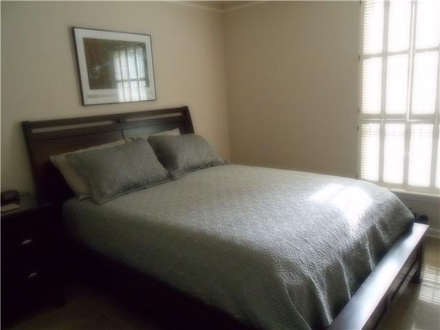 949 General George Patton Road, Unit 949 Nashville, TN 37221 - Photo 12 of 20 2nd bedroom