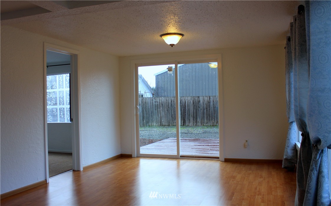 18229 Corvallis Street Southwest Rochester, WA 98579 - Photo 12 of 21