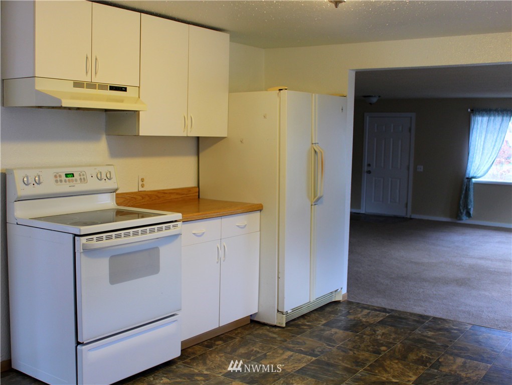 18229 Corvallis Street Southwest Rochester, WA 98579 - Photo 7 of 21