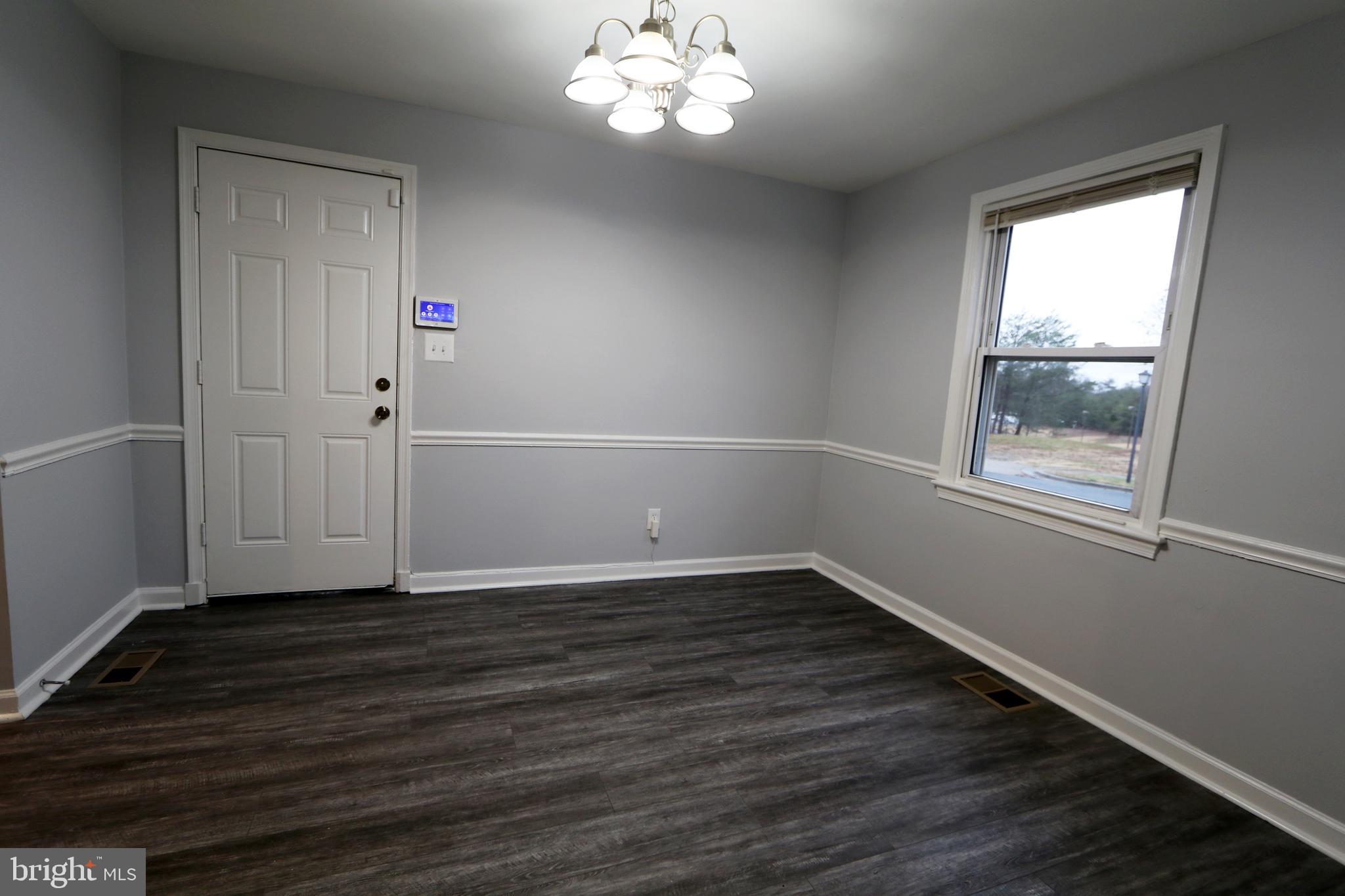 Dining Rm