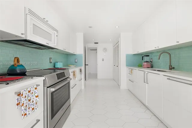 $14,300 | 1 Grove Isle Drive, Unit A1102, Miami, FL 33133