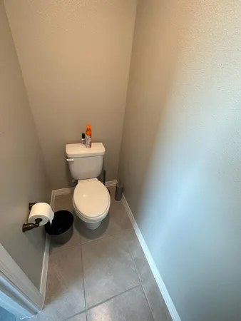 a bathroom with a toilet