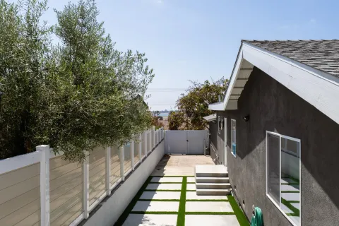 $2,095,000 | 2435 Frankfort Street, San Diego, CA 92110