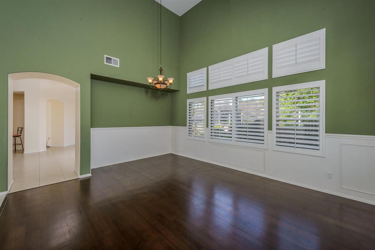 3812 Stoneridge Road Carlsbad, CA 92010 - Photo 4 of 25
