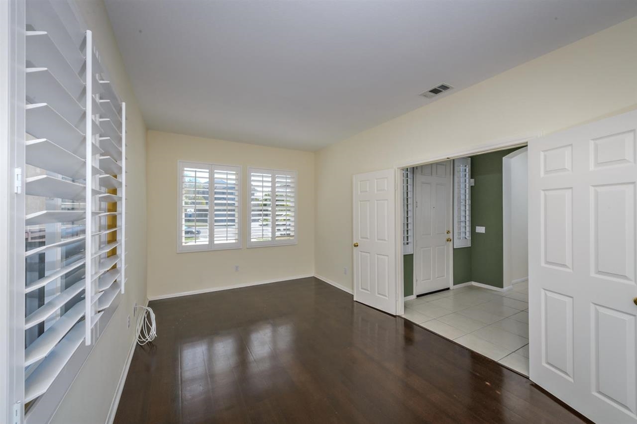 3812 Stoneridge Road Carlsbad, CA 92010 - Photo 8 of 25