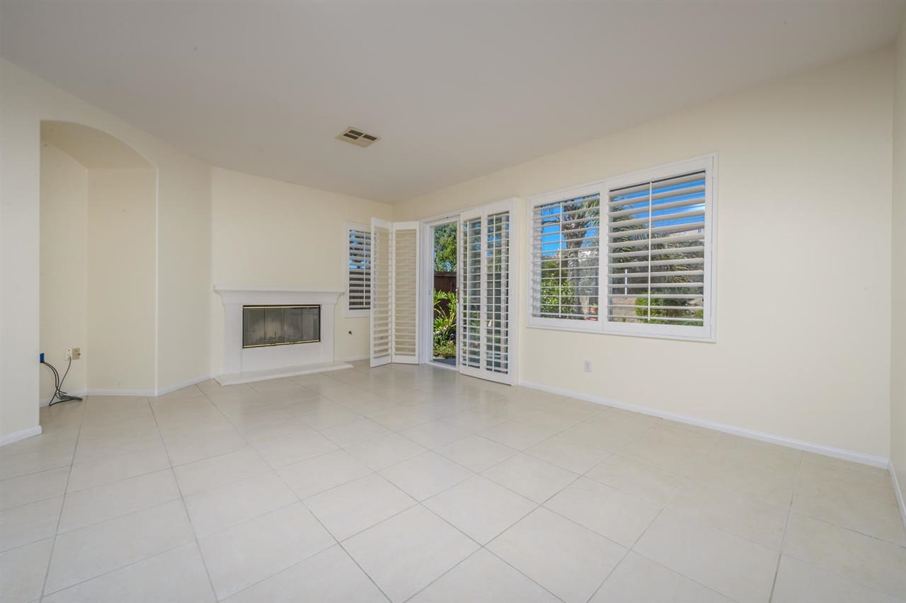 3812 Stoneridge Road Carlsbad, CA 92010 - Photo 9 of 25