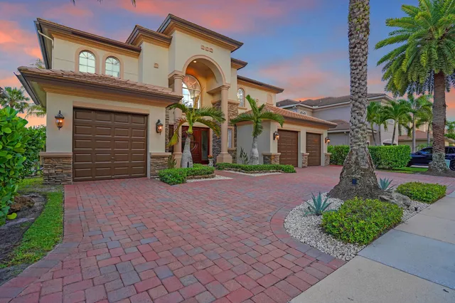 $1,745,000 | 718 Edgebrook Lane, West Palm Beach, FL 33411