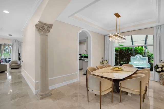 $1,745,000 | 718 Edgebrook Lane, West Palm Beach, FL 33411