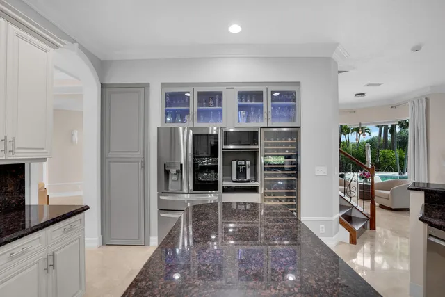 $1,745,000 | 718 Edgebrook Lane, West Palm Beach, FL 33411