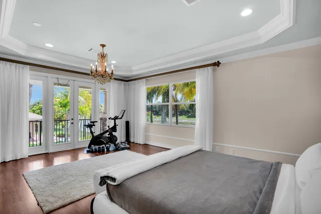 $1,745,000 | 718 Edgebrook Lane, West Palm Beach, FL 33411