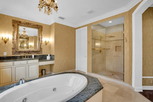 $1,745,000 | 718 Edgebrook Lane, West Palm Beach, FL 33411