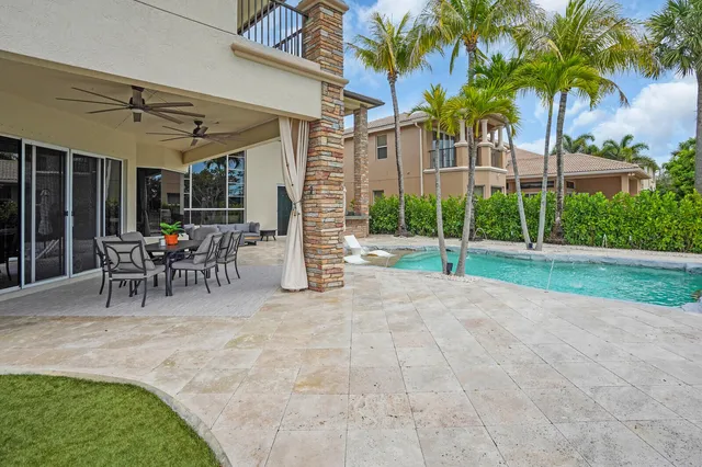 $1,745,000 | 718 Edgebrook Lane, West Palm Beach, FL 33411