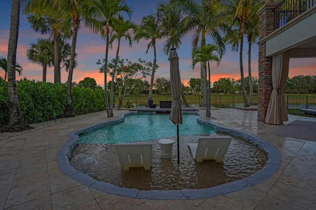 $1,745,000 | 718 Edgebrook Lane, West Palm Beach, FL 33411