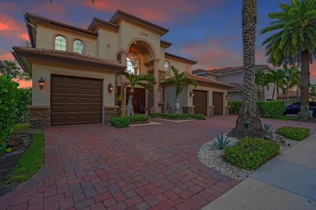 $1,745,000 | 718 Edgebrook Lane, West Palm Beach, FL 33411