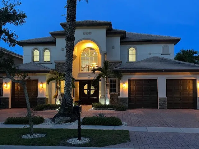 $1,745,000 | 718 Edgebrook Lane, West Palm Beach, FL 33411