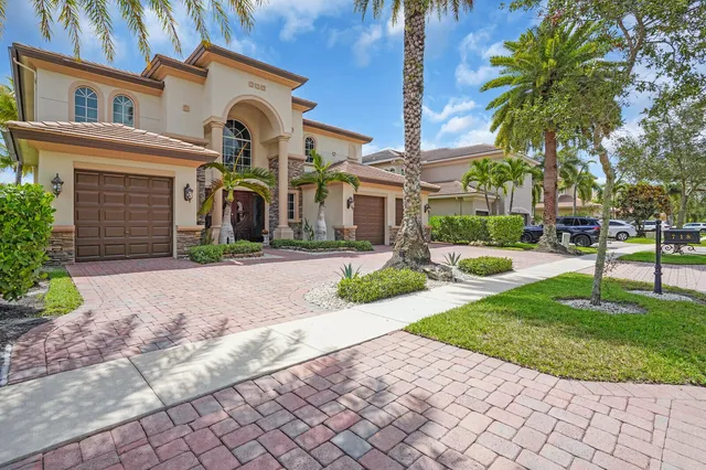 $1,745,000 | 718 Edgebrook Lane, West Palm Beach, FL 33411