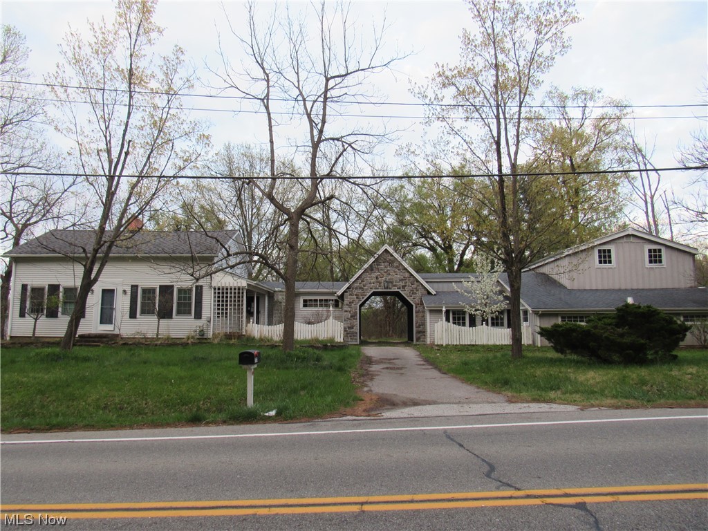 9895 Ravenna Road Chardon, OH 44024 - Photo 1 of 30