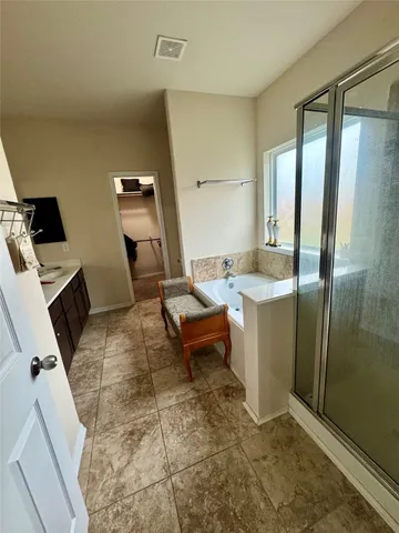 $2,395 | 2307 Cloudy Bay Drive, Fresno, TX 77545