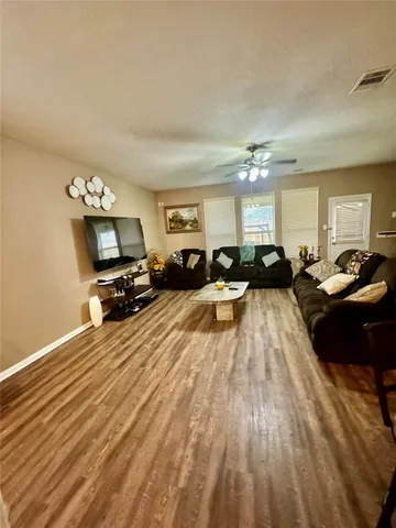 $2,395 | 2307 Cloudy Bay Drive, Fresno, TX 77545