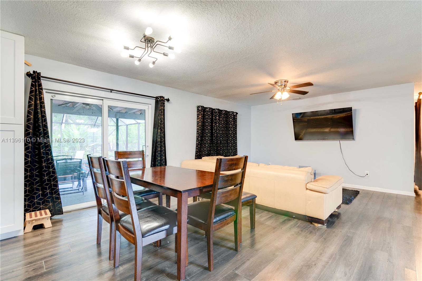 22512 Logwood Avenue Boca Raton, FL 33428 - Photo 13 of 39 Gallery Image 13
