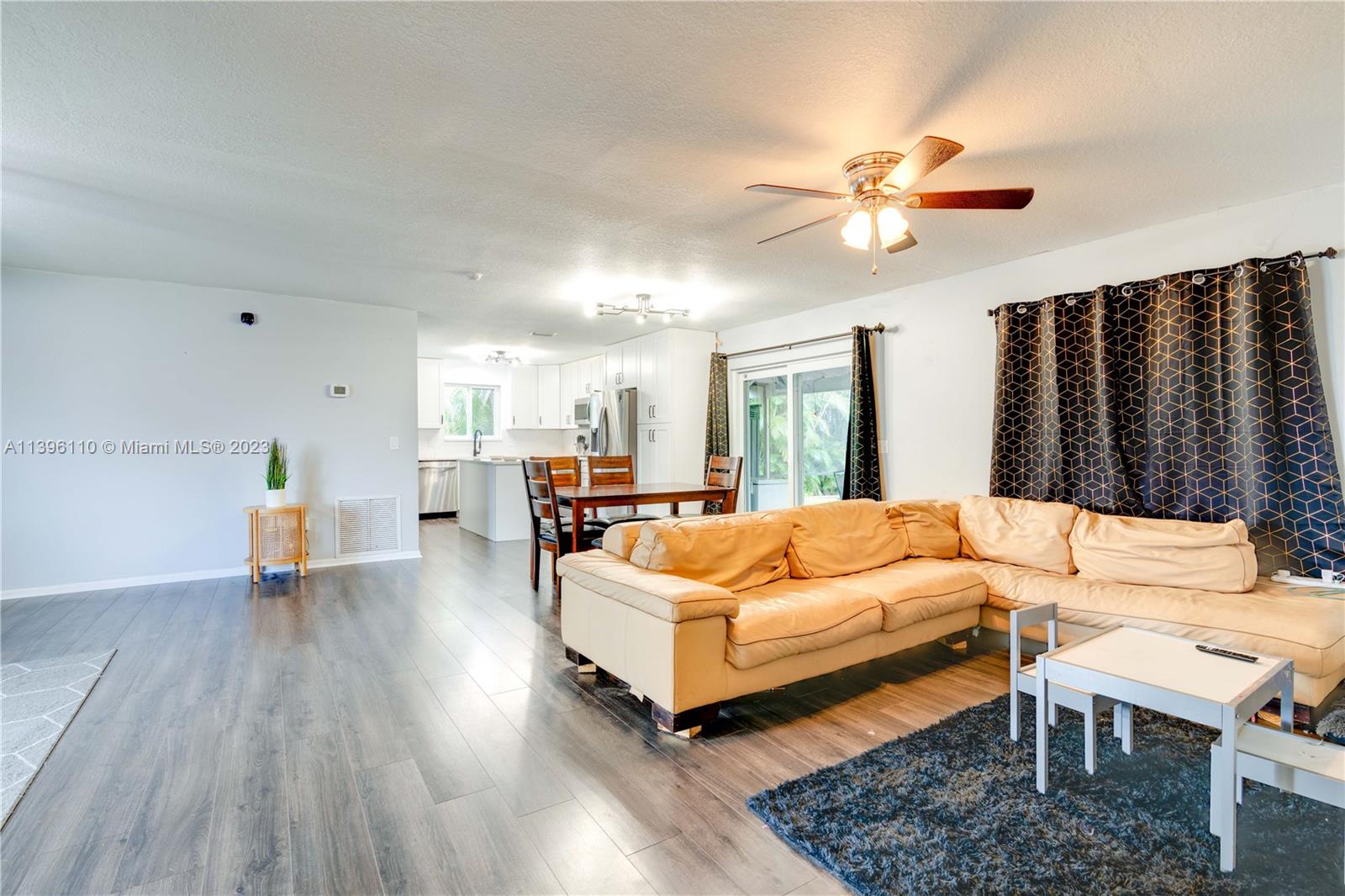 22512 Logwood Avenue Boca Raton, FL 33428 - Photo 15 of 39 Gallery Image 15