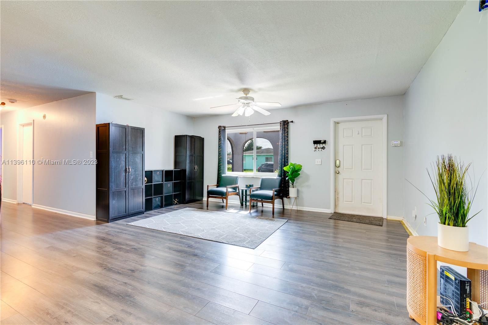 22512 Logwood Avenue Boca Raton, FL 33428 - Photo 4 of 39 Gallery Image 4
