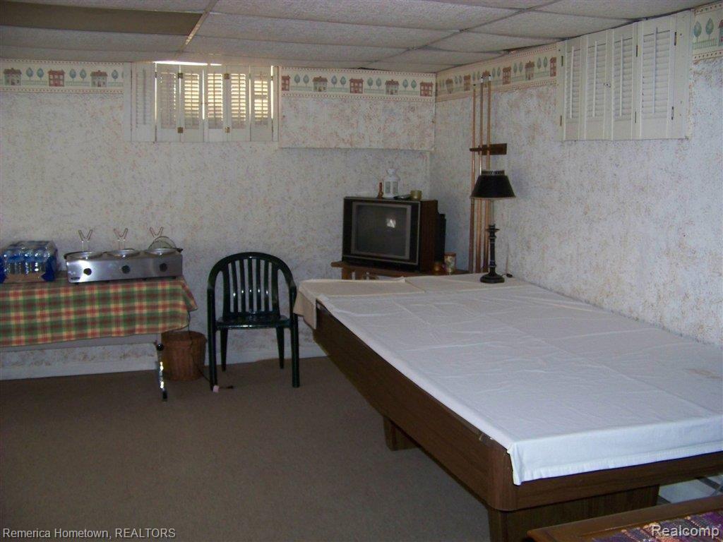 4459 Napier Road Plymouth, MI 48170 - Photo 18 of 18 100_2553.JPG