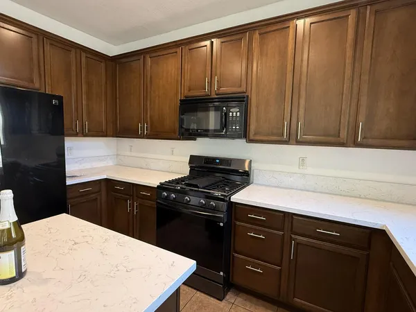 $2,850 | 1235 East Julian Drive, Gilbert, AZ 85295