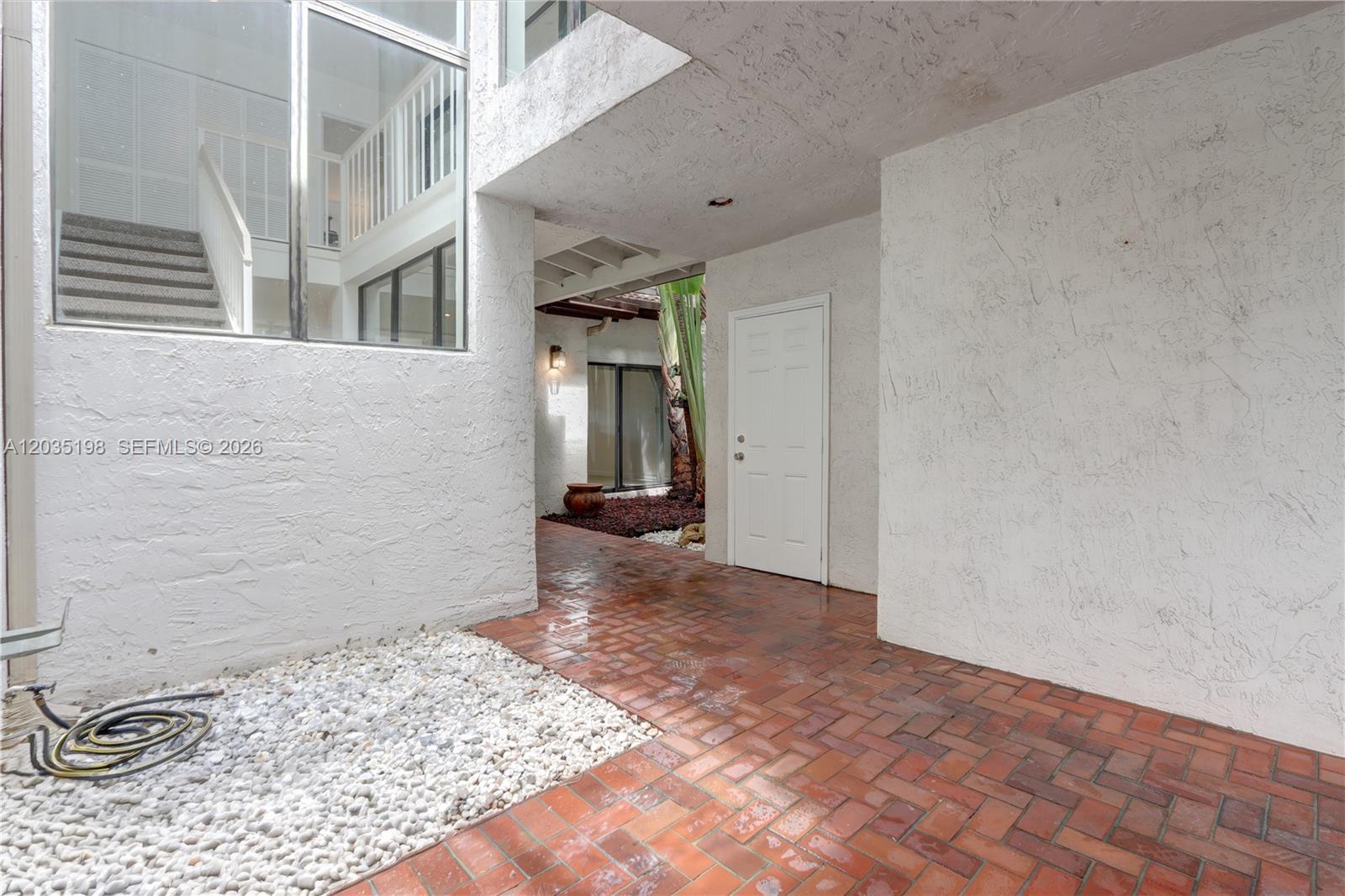 5002 Southwest 72nd Avenue Miami, FL 33155 - Photo 33 of 43