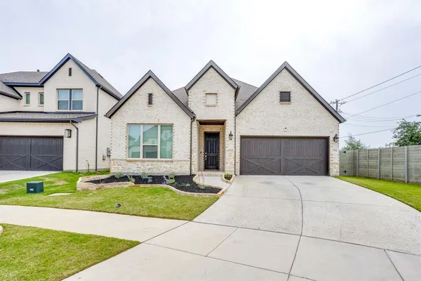 $575,000 | 1704 Friendship Lane, Argyle, TX 76226