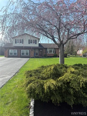 $419,000 | 4430 Creek Road, Lewiston, NY 14092