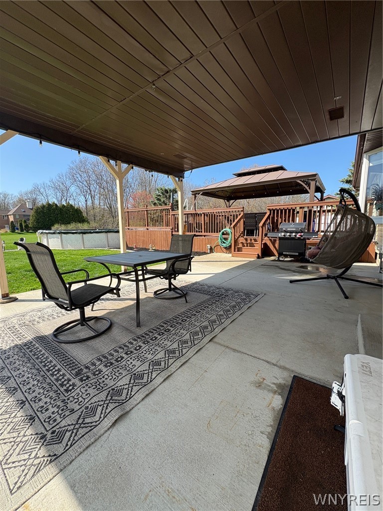 4430 Creek Road Lewiston, NY 14092 - Photo 4 of 23