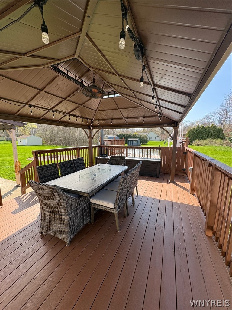 4430 Creek Road Lewiston, NY 14092 - Photo 5 of 23