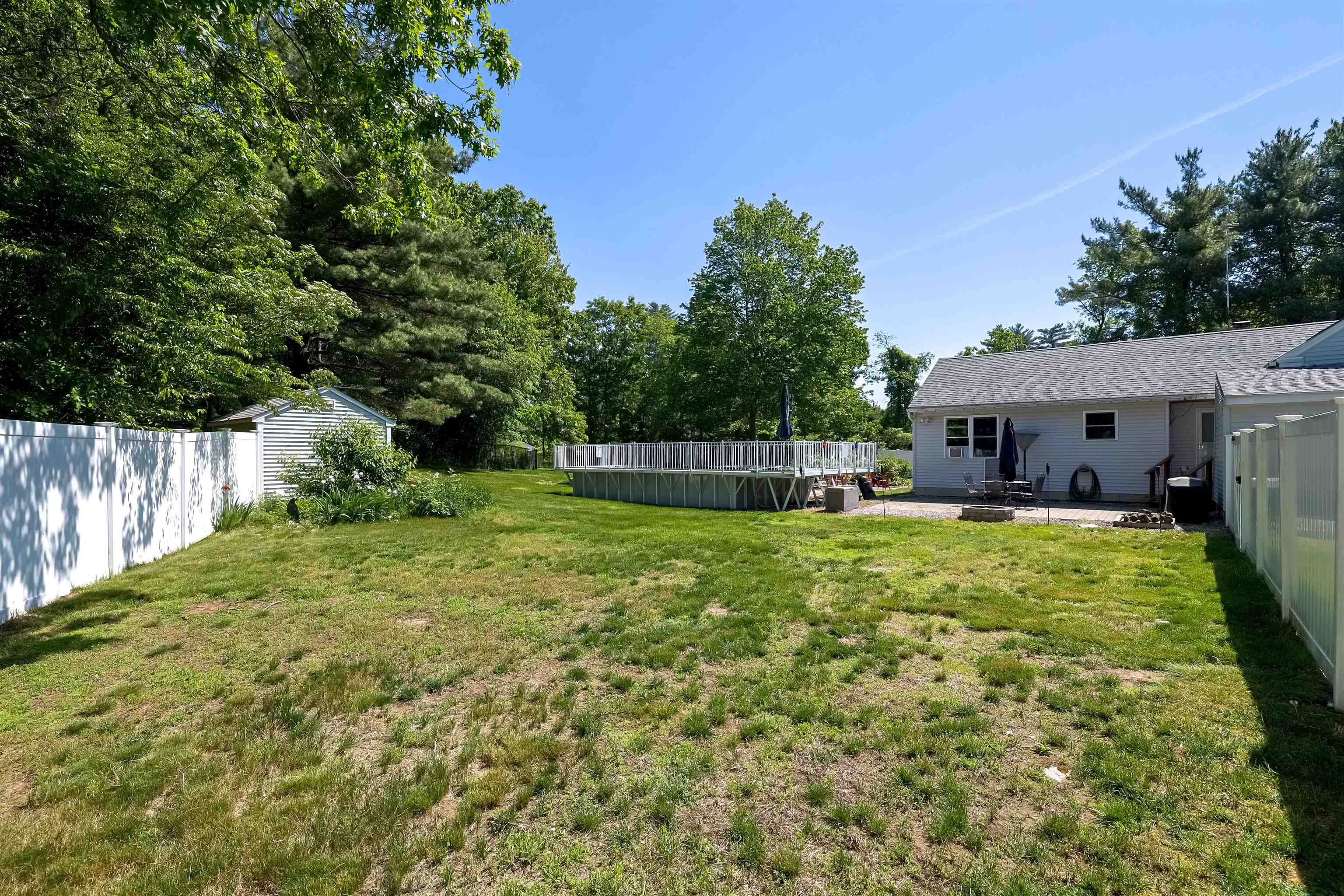 109 Baboosic Lake Road Merrimack, NH 03054 - Photo 7 of 39