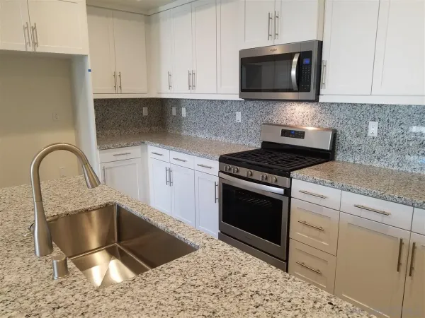 $3,950 | 503 Turnstone Lane, Imperial Beach, CA 91932