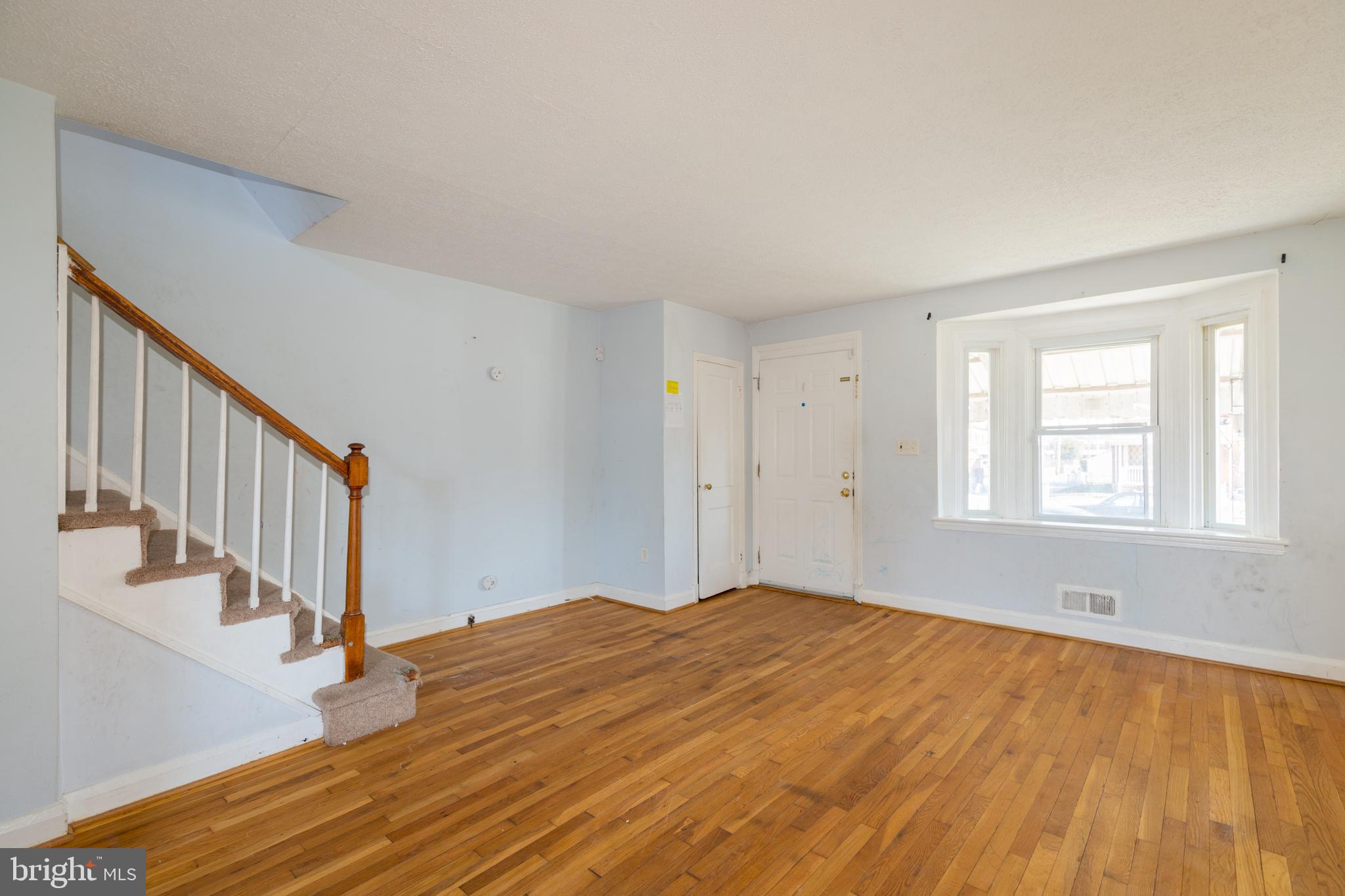 1912 Frames Road Baltimore, MD 21222 - Photo 3 of 32