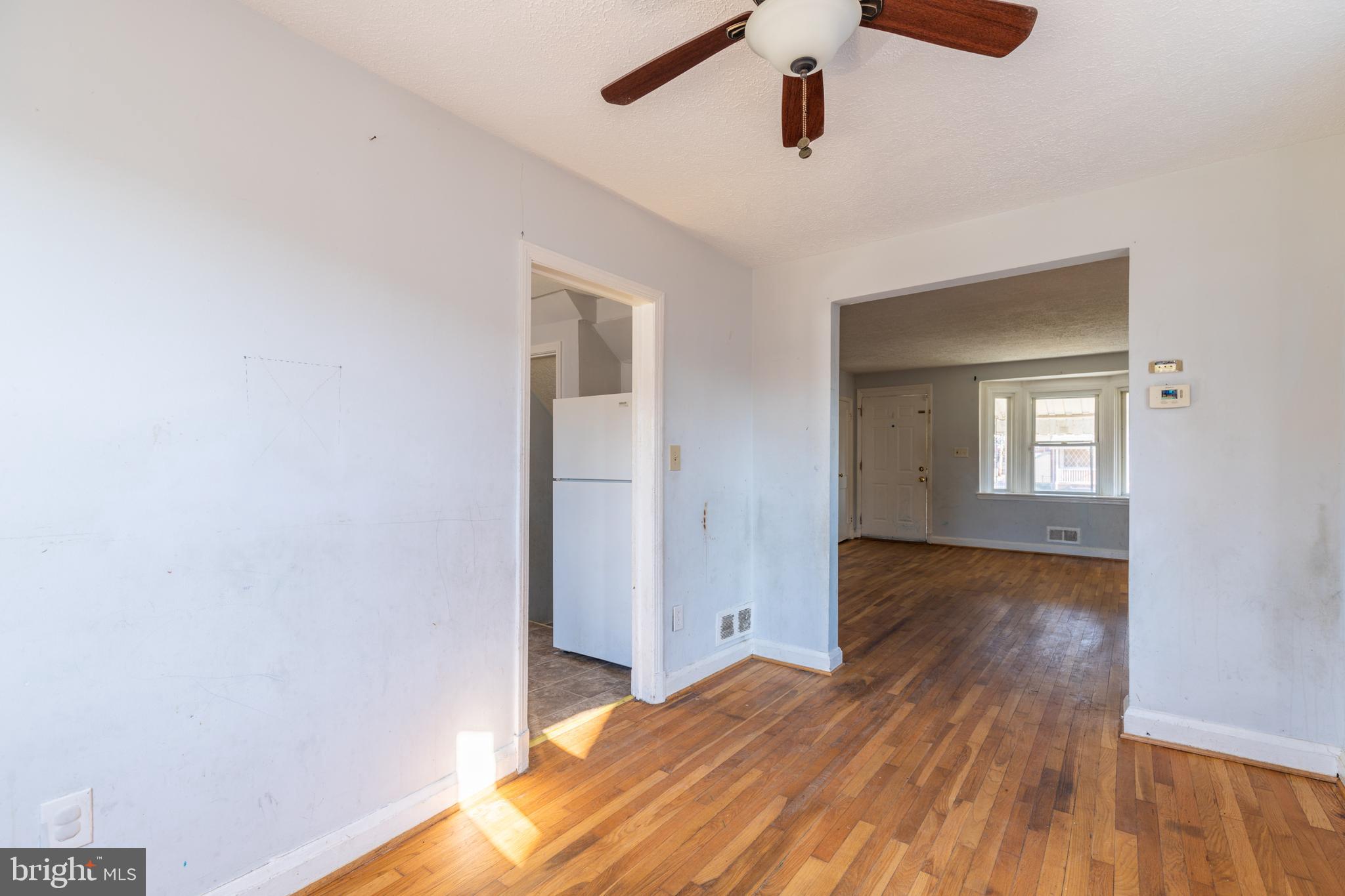 1912 Frames Road Baltimore, MD 21222 - Photo 7 of 32