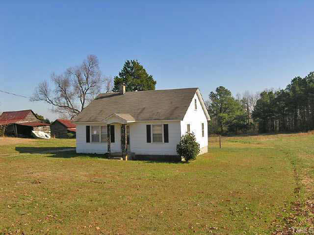 4349 Gillburg Road Kittrell, NC 27544 - Photo 1 of 8 Smaller house, needs some work.
