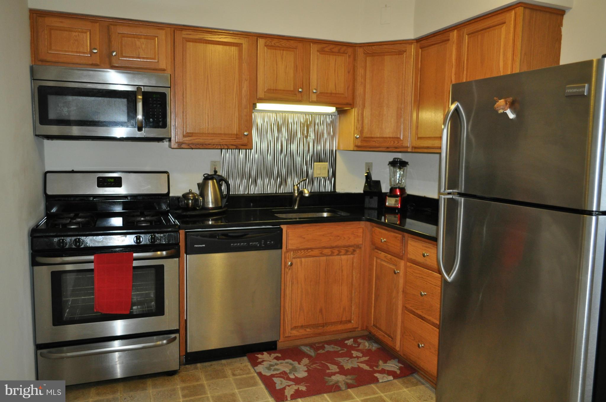 8020 Sandy Spring Road Laurel, MD 20707 - Photo 26 of 30 Kitchen