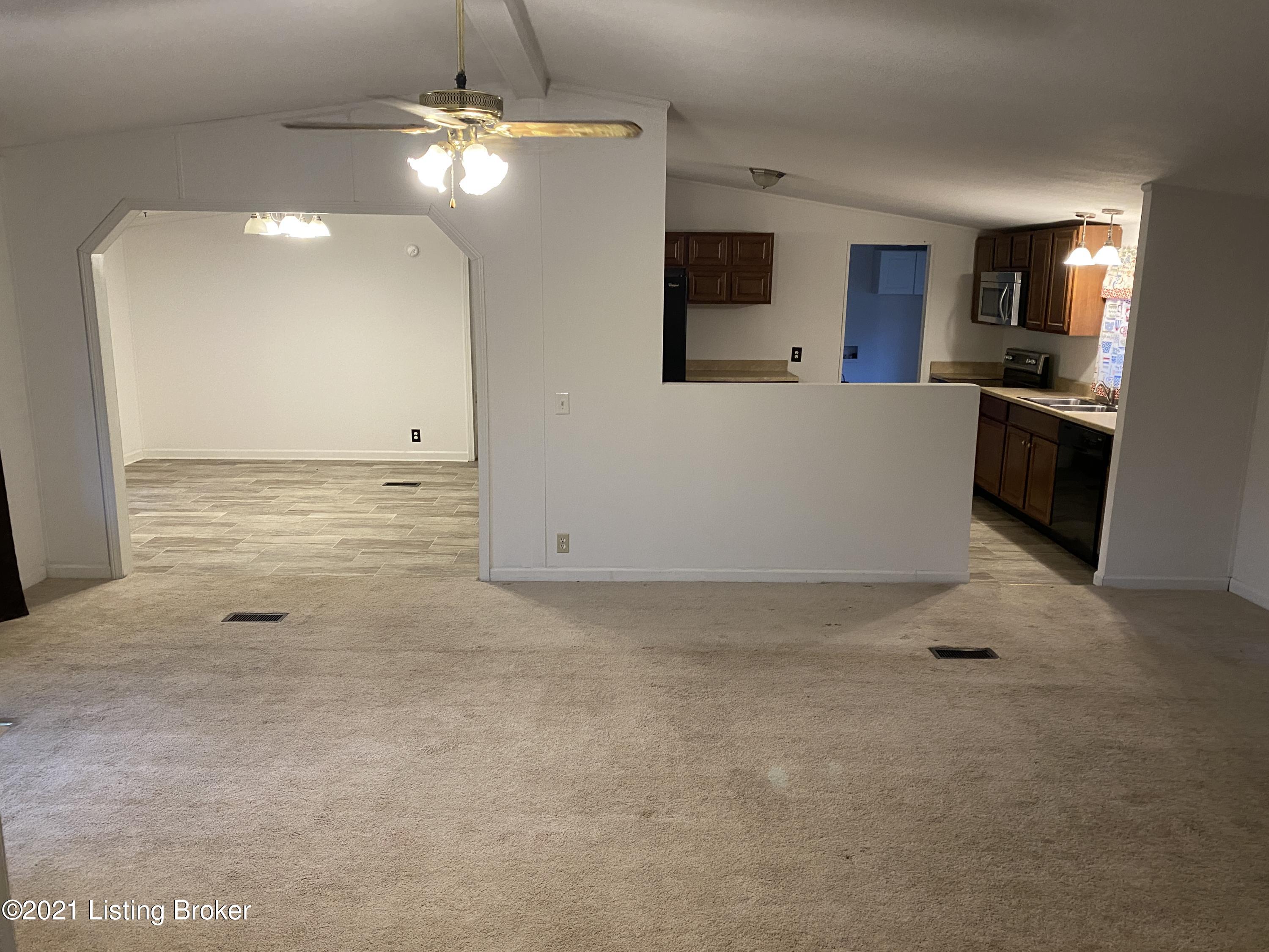 159 Lewis Road Ghent, KY 41045 - Photo 4 of 12 IMG_1657