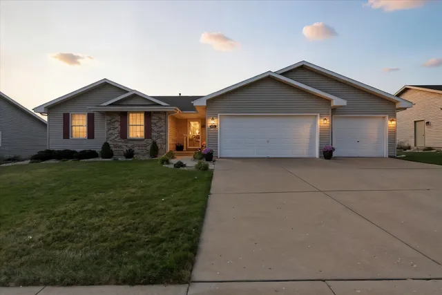 $415,000 | 4609 Parkwood Drive, Milton, WI 53563