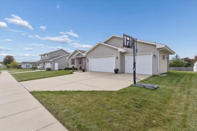 $415,000 | 4609 Parkwood Drive, Milton, WI 53563