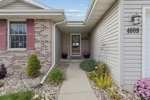 $415,000 | 4609 Parkwood Drive, Milton, WI 53563