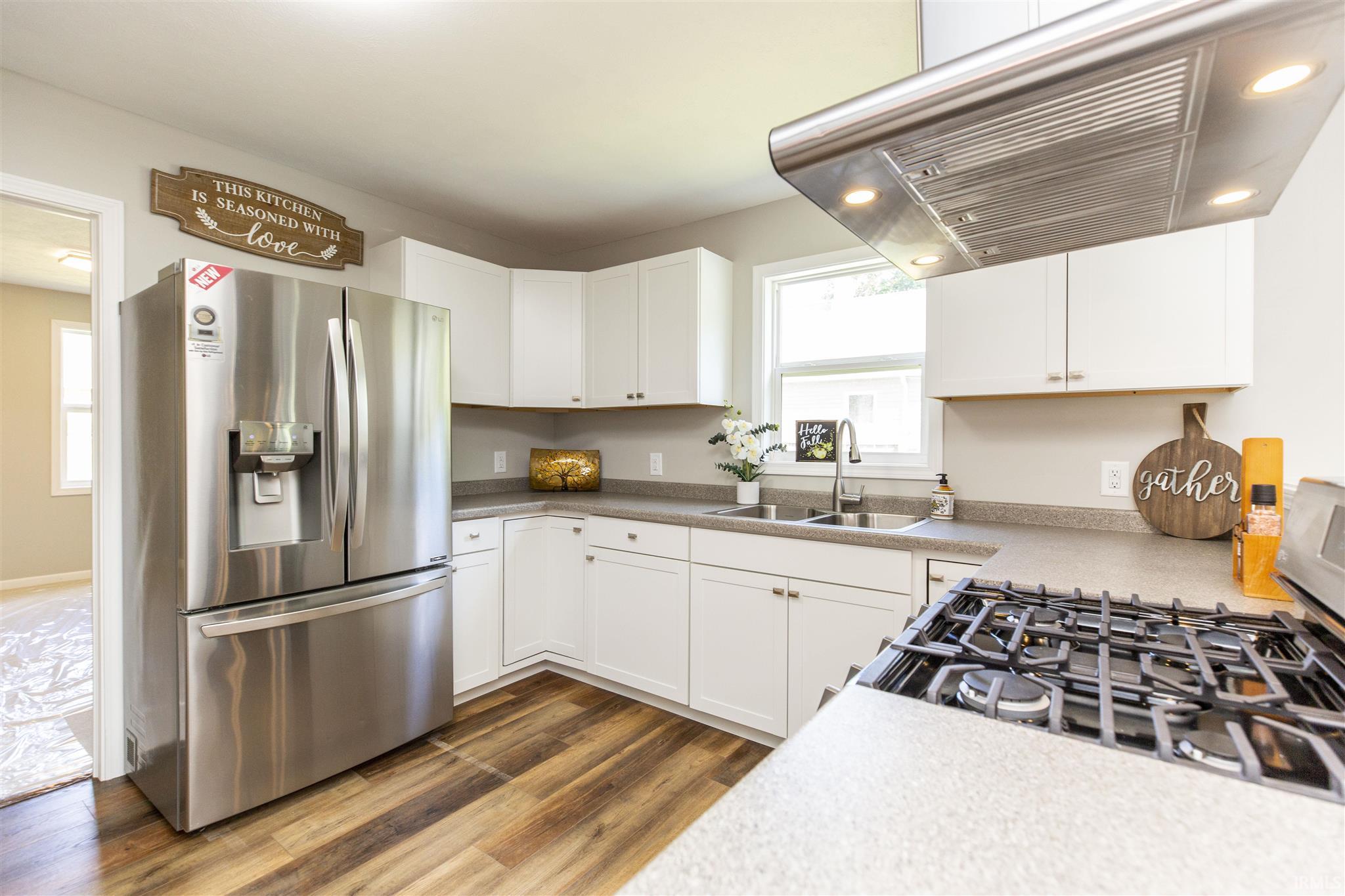 22990 Edison Road South Bend, IN 46628 - Photo 8 of 35 Gallery Image 8