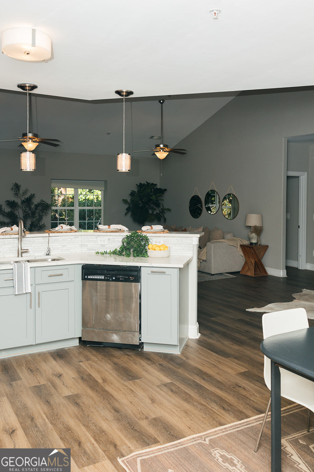 4304 Commonwealth Circle Newnan, GA 30263 - Photo 11 of 38