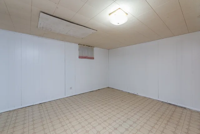 $220,000 | 49 South Lewis Avenue, Waukegan, IL 60085