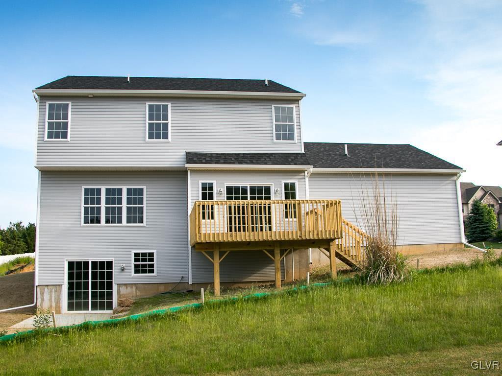 1470 Fox Run Road, Unit 112 Easton, PA 18040 - Photo 3 of 32 Gallery Image 3