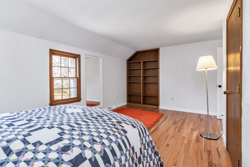 21 Heather Road Dracut, MA 01826 - Photo 22 of 40